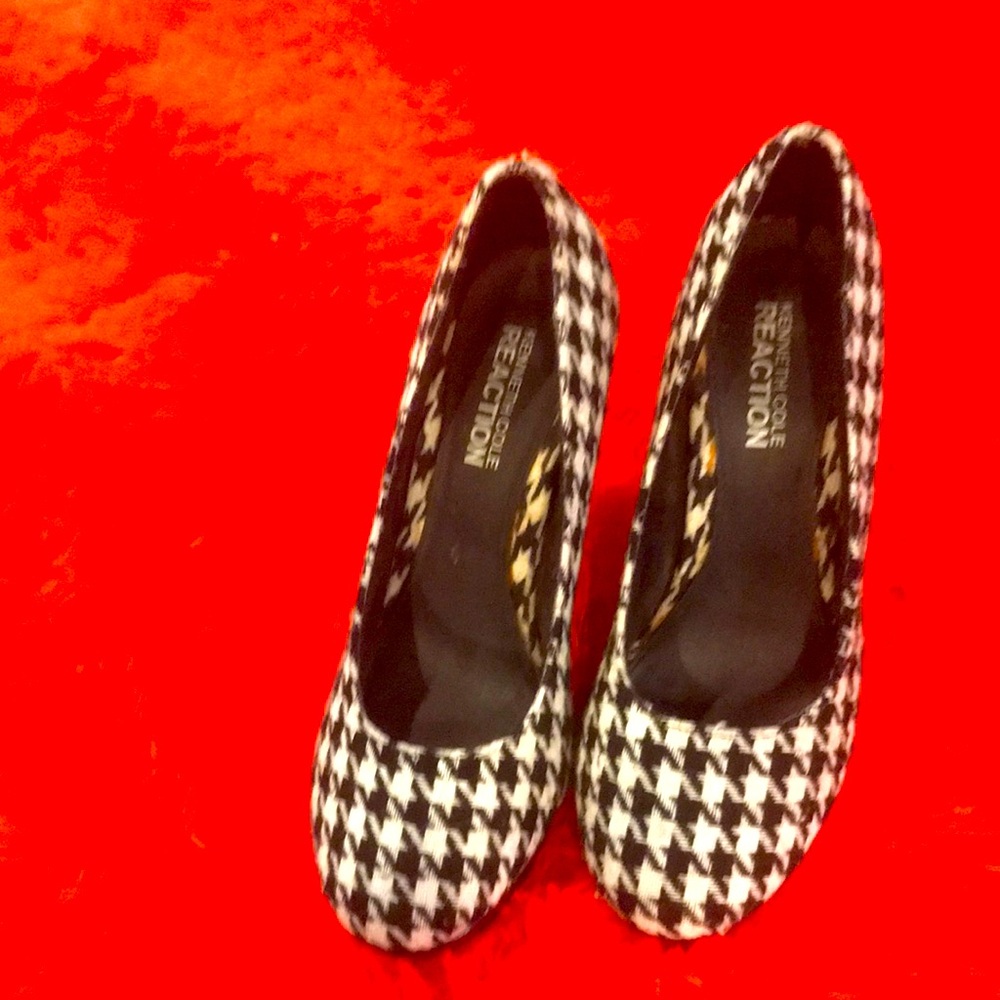 Kenneth Cole reaction houndstooth stilettos